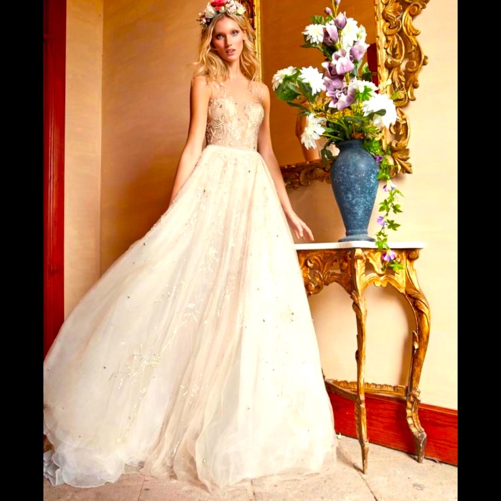 New unworn Florence by Night Rosewater rare Galia Lahav Couture wedding dress